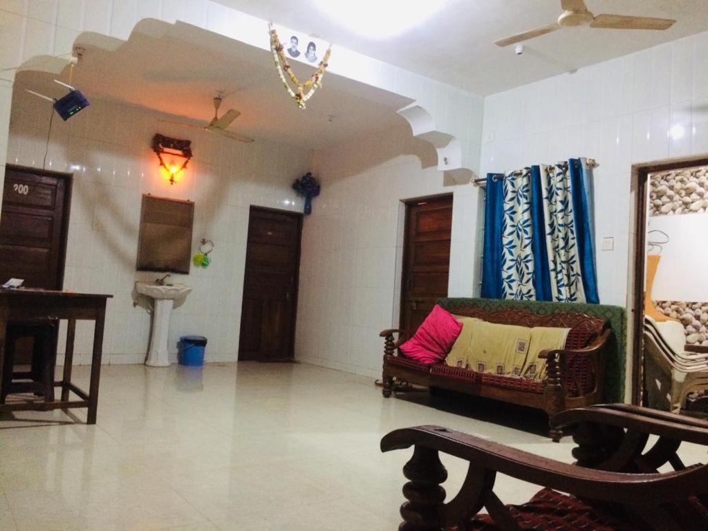 Prakash Holiday Inn Arambol Luaran gambar